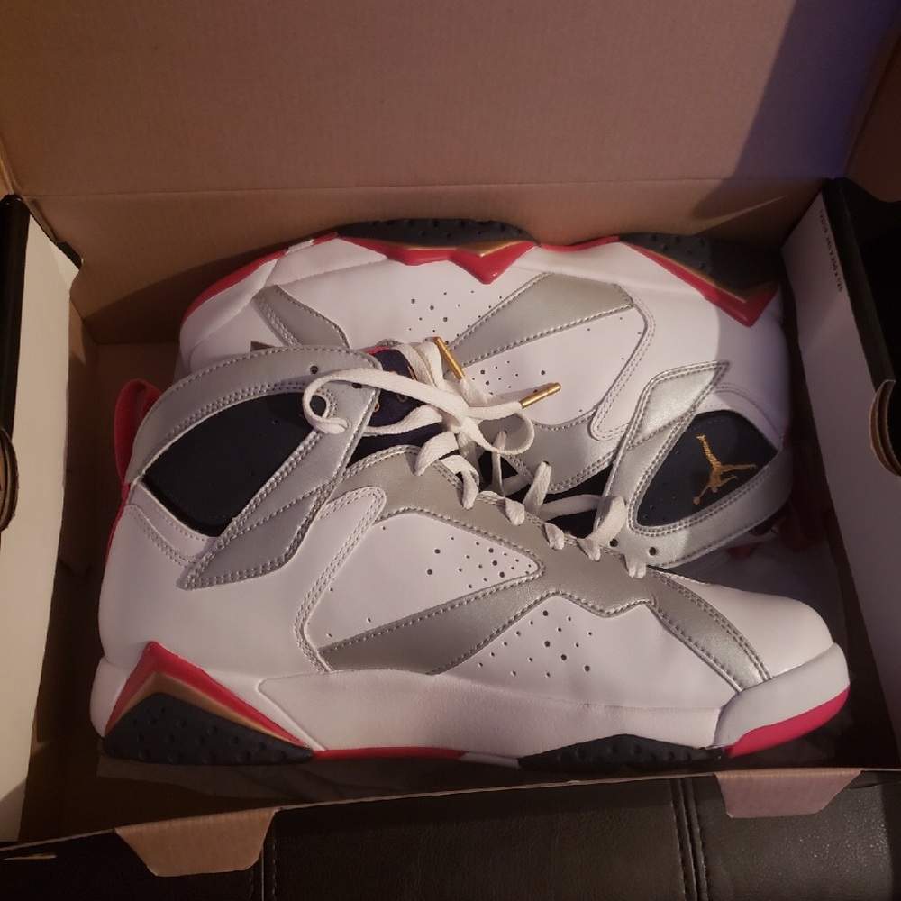 Men’s Retro Jordans 7’s Olympic Edition.